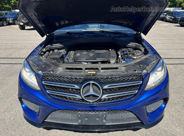 4JGDA5JB9JB018588 2018 MERCEDES-BENZ GLE Blue Vista del salpicadero