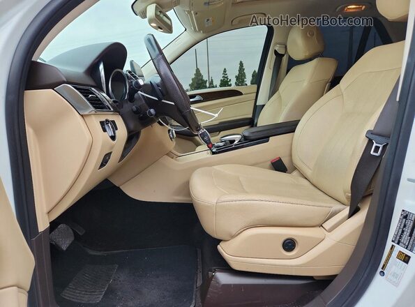 4JGDA5JBXJB052717 2018 MERCEDES-BENZ GLE White Vista interior delantera
