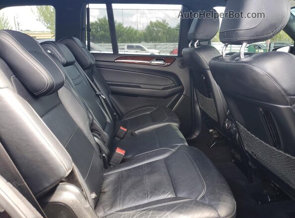 4JGDF6EE1HA964339 2017 MERCEDES-BENZ GLS Black უკანა სავარძლების ხედი