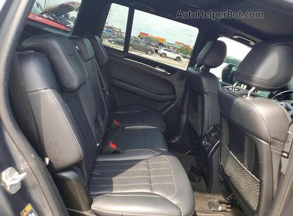 4JGDF6EE4HA846608 2017 MERCEDES-BENZ GLS Gray უკანა სალონის ხედი