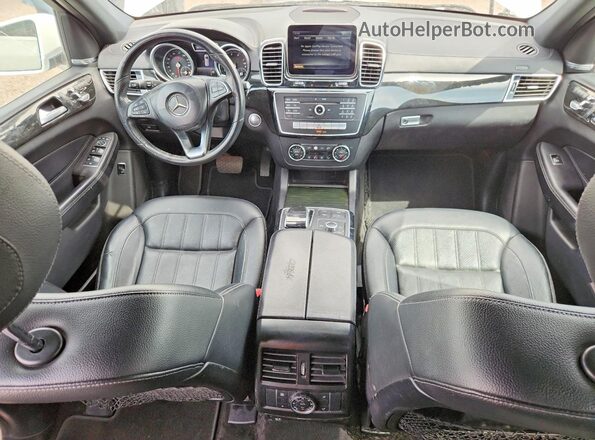 4JGDF6EE4HA942951 2017 MERCEDES-BENZ GLS White Вид панелі приладів
