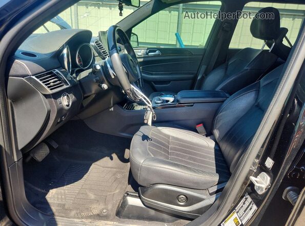 4JGDF6EE5HA789853 2017 MERCEDES-BENZ GLS Black Вид салону спереду
