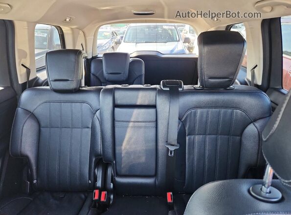 4JGDF6EE6HA786430 2017 MERCEDES-BENZ GLS Silver Հետևի նստատեղերի տեսք