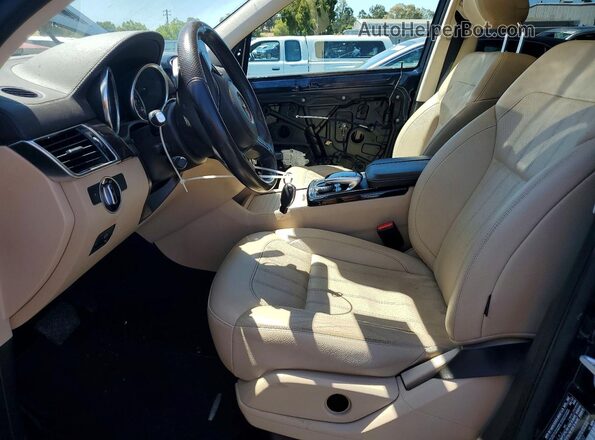 4JGDF6EE7HA964507 2017 MERCEDES-BENZ GLS Blue Սալոնի դիմացի տեսք