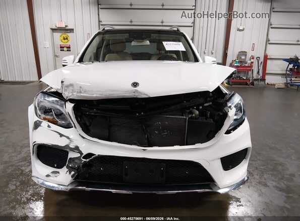 4JGDF7DE3KB210707 2019 MERCEDES-BENZ GLS 550 White Widok wnętrza z tyłu