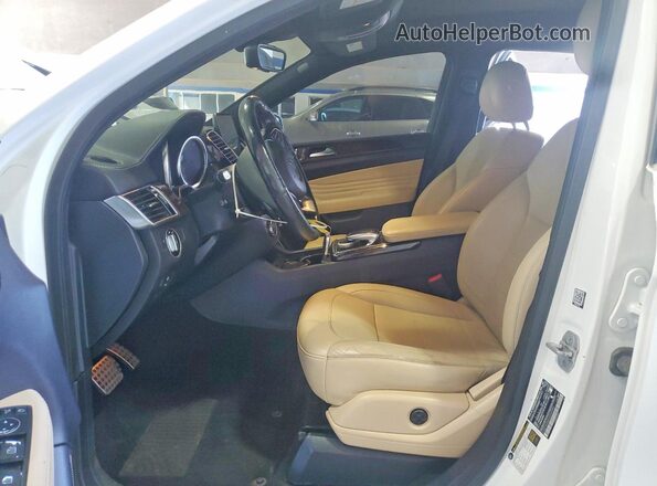 4JGED6EB0GA034589 2016 MERCEDES-BENZ GLE White Front interior view