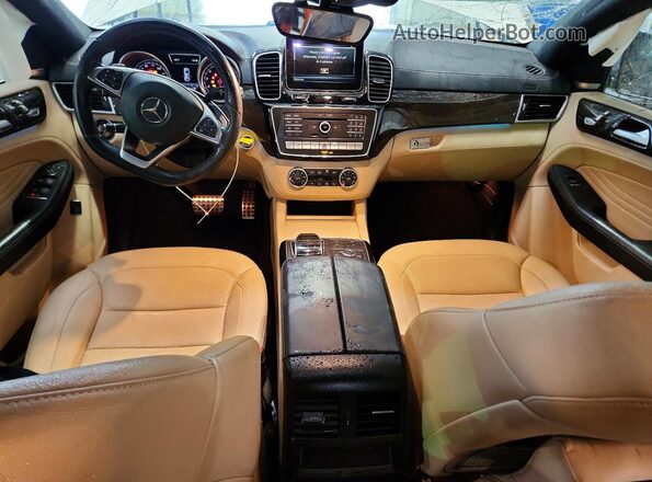 4JGED6EB5HA083949 2017 MERCEDES-BENZ GLE White Vista del salpicadero