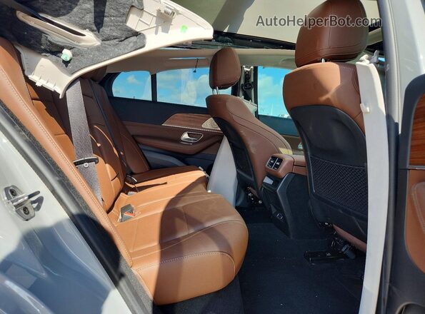 4JGFB4EB2SB493138 2025 MERCEDES-BENZ GLE Gray Vista interior trasera