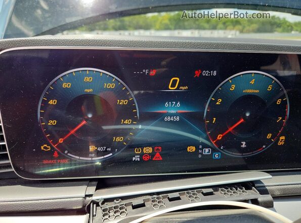 4JGFB4KB8LA153018 2020 MERCEDES-BENZ GLE Black Սարքավորումների վահանակի տեսք