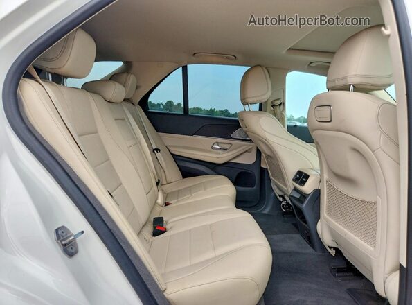 4JGFB4KBXLA008014 2020 MERCEDES-BENZ GLE White Rear interior view
