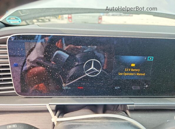 4JGFB5KB6RB236875 2024 MERCEDES-BENZ GLE Silver Instrument cluster view