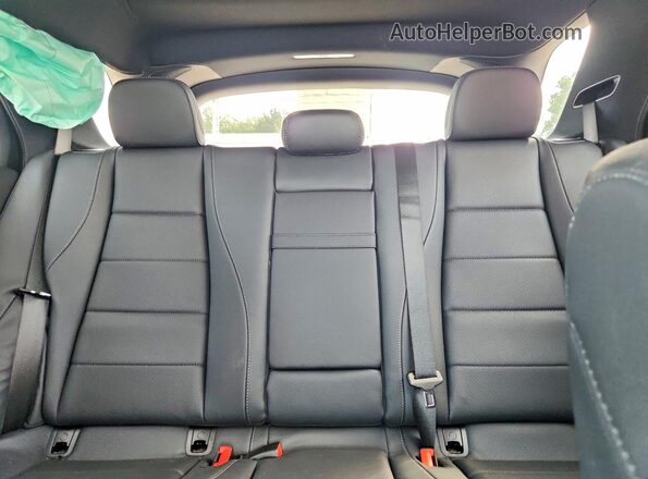 4JGFB5KB6RB236875 2024 MERCEDES-BENZ GLE Silver Rear seats view