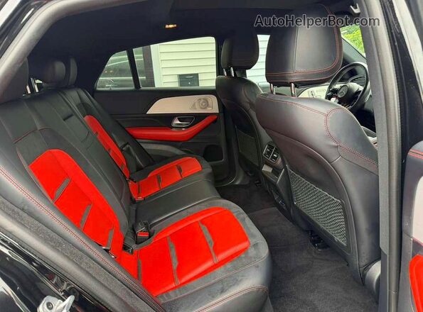 4JGFD6BB9RB011267 2024 MERCEDES-BENZ GLE Черный Вид спереди