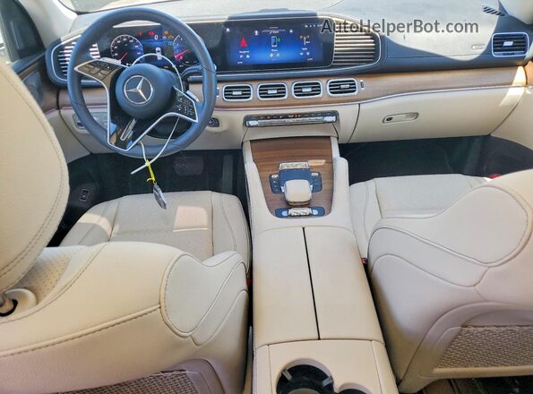 4JGFF5KE1RB209243 2024 MERCEDES-BENZ GLS Белый Вид панели приборов