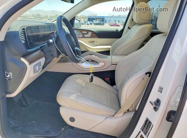4JGFF5KE1RB209243 2024 MERCEDES-BENZ GLS Белый Вид салона спереди