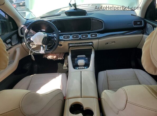 4JGFF5KE7SB482421 2025 MERCEDES-BENZ GLS Green Widok deski rozdzielczej