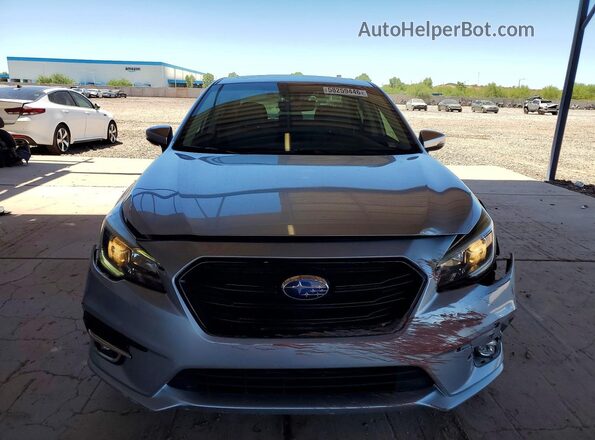 4S3BNAS60J3019035 2018 SUBARU LEGACY Silver Դիմացի տեսք