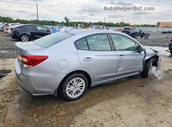 4S3GKAD68J3618924 2018 SUBARU IMPREZA Серебряный Задняя правая четверть