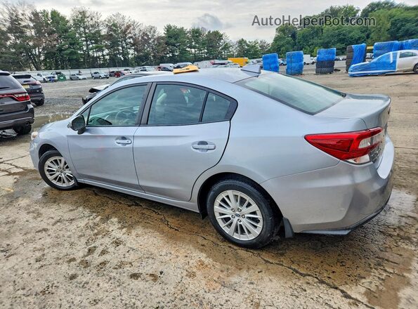 4S3GKAD68J3618924 2018 SUBARU IMPREZA Серебряный Задняя левая четверть