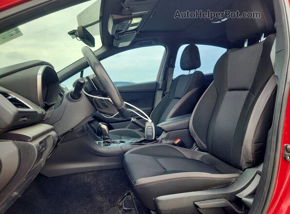 4S3GKAL62J3600274 2018 SUBARU IMPREZA Красный Вид салона спереди
