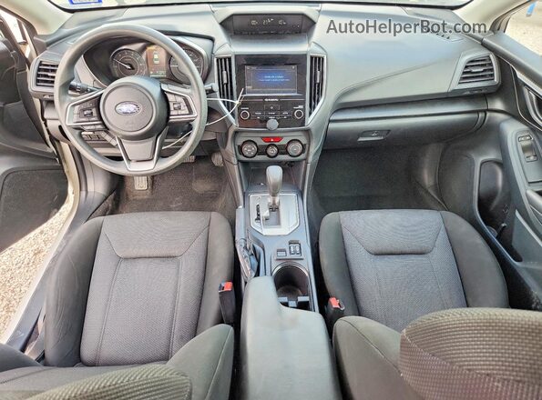 4S3GTAD63H3731932 2017 SUBARU IMPREZA White Vista del salpicadero
