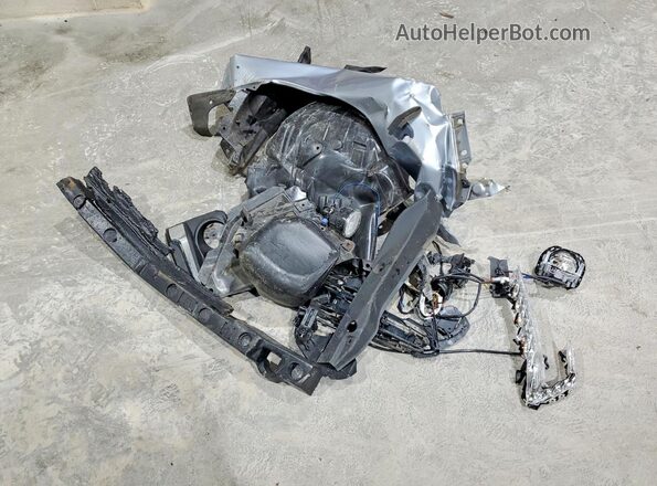 4S3GTAT69K3734634 2019 SUBARU IMPREZA Серебряный Вид подкапотного пространства