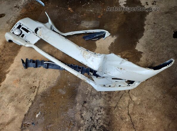 4S3GTAV6XM3714070 2021 SUBARU IMPREZA White ძრავის განყოფილების ხედი