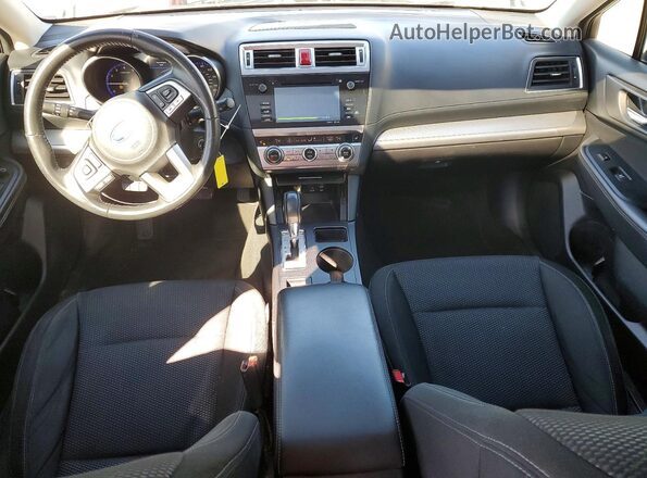 4S4BSAHC8H3412194 2017 SUBARU OUTBACK Silver Вид панелі приладів