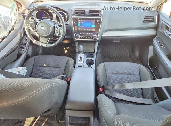 4S4BSAHC9K3379441 2019 SUBARU OUTBACK Blue Dashboard view