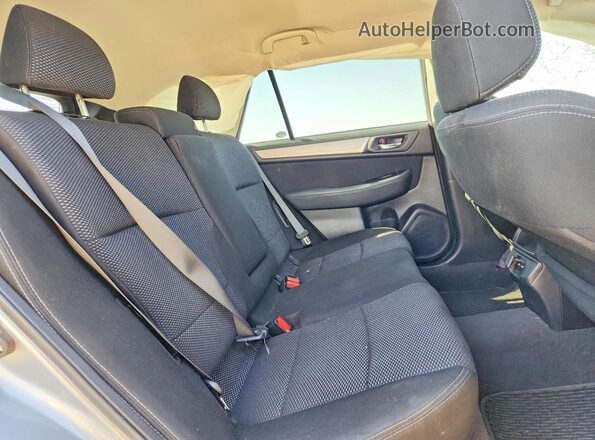 4S4BSAHC9K3379441 2019 SUBARU OUTBACK Blue Rear seats view