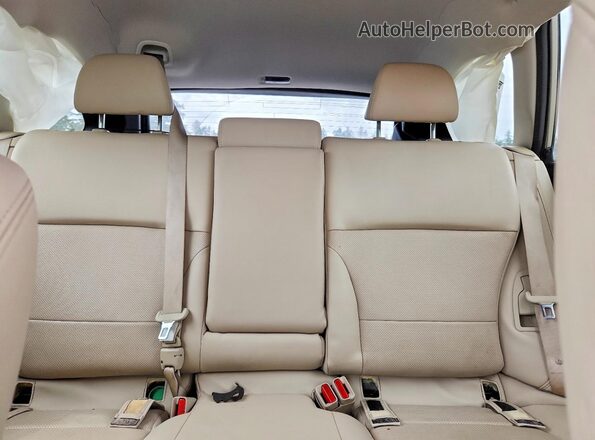 4S4BSANC1K3277698 2019 SUBARU OUTBACK Beige Vista de los asientos traseros