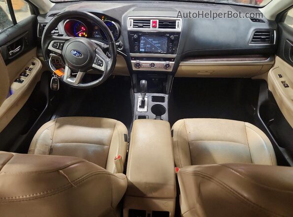 4S4BSANC4H3211378 2017 SUBARU OUTBACK Red Вид панелі приладів