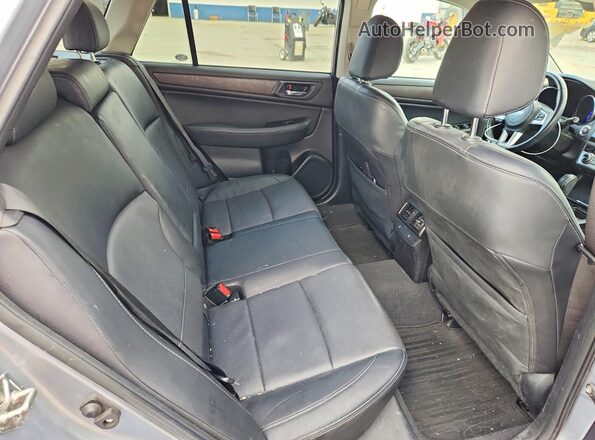 4S4BSANC4H3337501 2017 SUBARU OUTBACK Silver Вид задніх сидінь