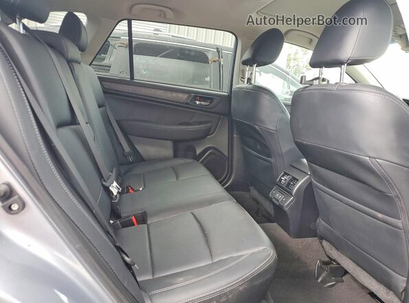 4S4BSANC5K3291149 2019 SUBARU OUTBACK Silver Սալոնի հետևի տեսք