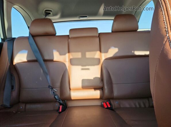 4S4BSATC2H3225881 2017 SUBARU OUTBACK White უკანა სავარძლების ხედი
