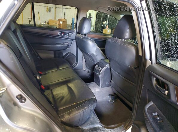 4S4BSBJC6G3201767 2016 SUBARU OUTBACK Silver Widok wnętrza z tyłu