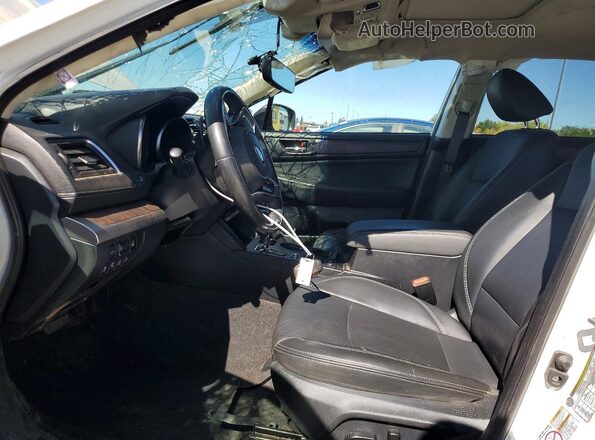 4S4BSENC3K3387966 2019 SUBARU OUTBACK White Front interior view