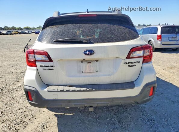 4S4BSENC3K3387966 2019 SUBARU OUTBACK White Rear view