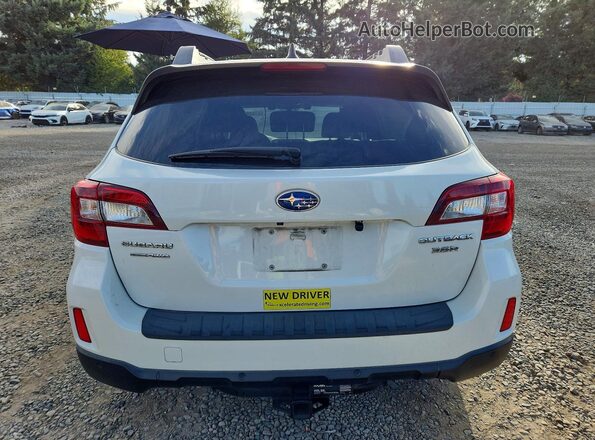 4S4BSENC6H3385752 2017 SUBARU OUTBACK White Rear view