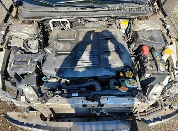 4S4BSENCXH3413052 2017 SUBARU OUTBACK Silver Սալոնի հետևի տեսք