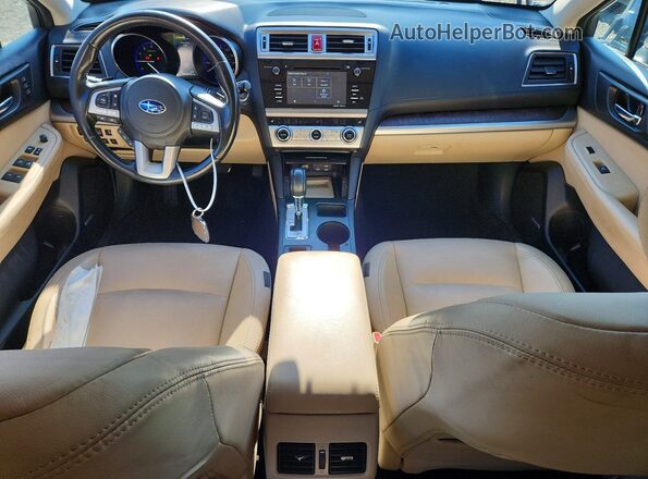 4S4BSENCXH3413052 2017 SUBARU OUTBACK Silver Առջևի վահանակի տեսք