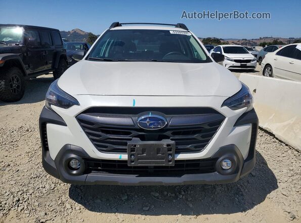 4S4BTAAC9S3118950 2025 SUBARU OUTBACK White Front view