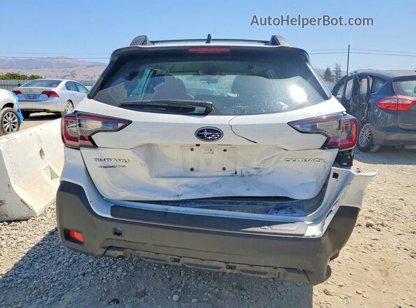 4S4BTAAC9S3118950 2025 SUBARU OUTBACK White Rear view