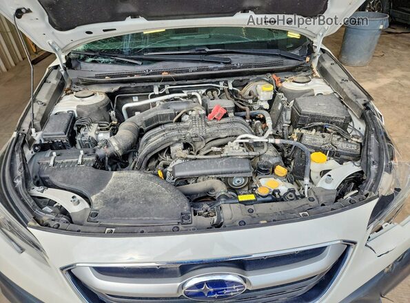 4S4BTADC1N3256000 2022 SUBARU OUTBACK White Вид задньої частини салону