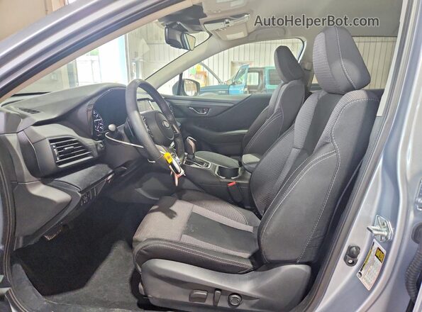 4S4BTADC5S3124305 2025 SUBARU OUTBACK Silver Front interior view