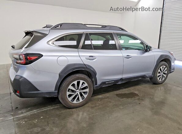 4S4BTAFCXR3140913 2024 SUBARU OUTBACK Серебряный Задняя правая четверть