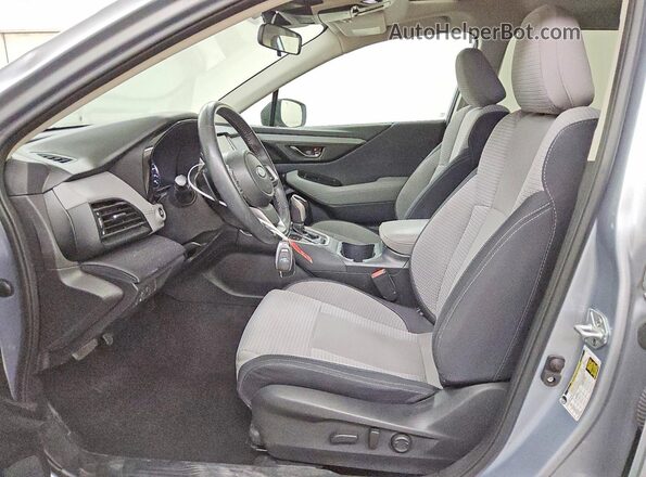4S4BTAFCXR3140913 2024 SUBARU OUTBACK Серебряный Вид салона спереди