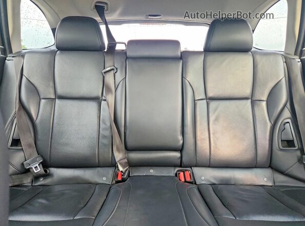 4S4BTAMC4N3137325 2022 SUBARU OUTBACK Black Widok tylnych siedzeń
