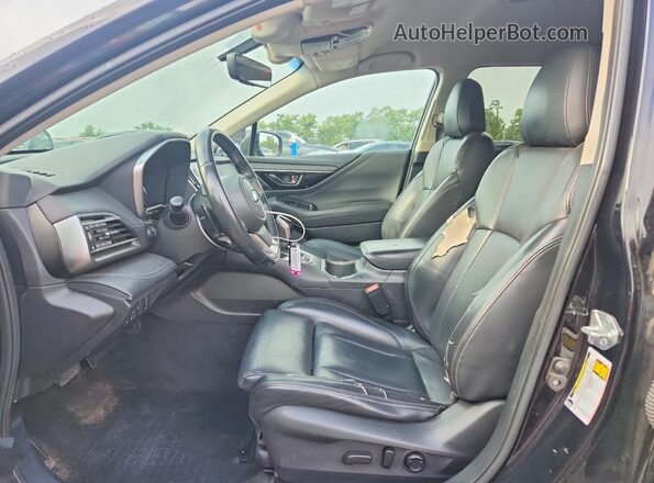4S4BTAMC4N3137325 2022 SUBARU OUTBACK Black Widok wnętrza z przodu