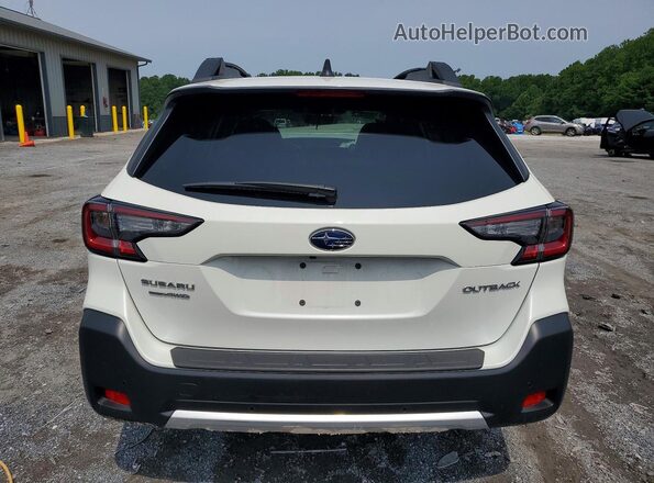 4S4BTANC7S3289142 2025 SUBARU OUTBACK White Rear view